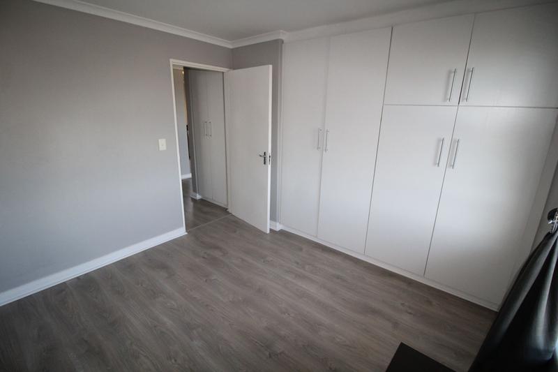 2 Bedroom Property for Sale in Tyger Valley Western Cape